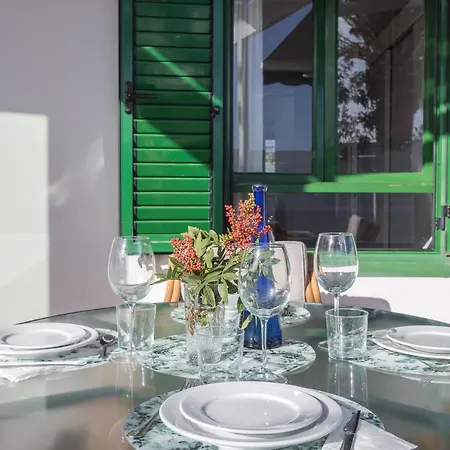Ferienhaus Luxury - Private Terrace - Pool - Aircon